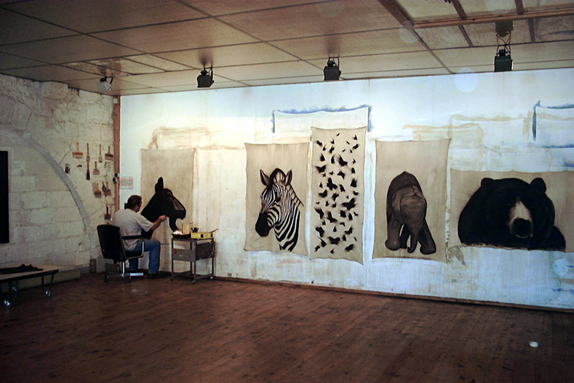 Atelier chèvre-du-Poitou-noire-biquette Thierry Bisch artiste peintre contemporain animaux tableau art  nature biodiversité conservation 